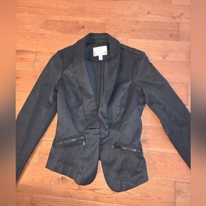 Elegant Black Women's Blazer